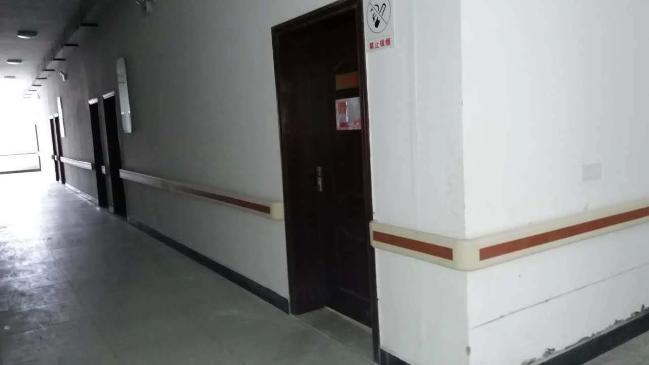 【貴州】鴨溪敬老院安裝了這一家的防撞扶手呢